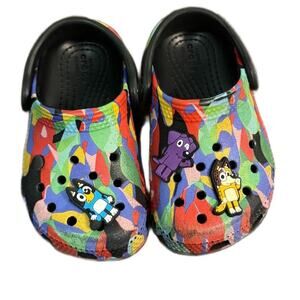 Crocs Classic Girls Multicolor Rubber Bubble Block Slip-On Clogs Shoes 6 bluey